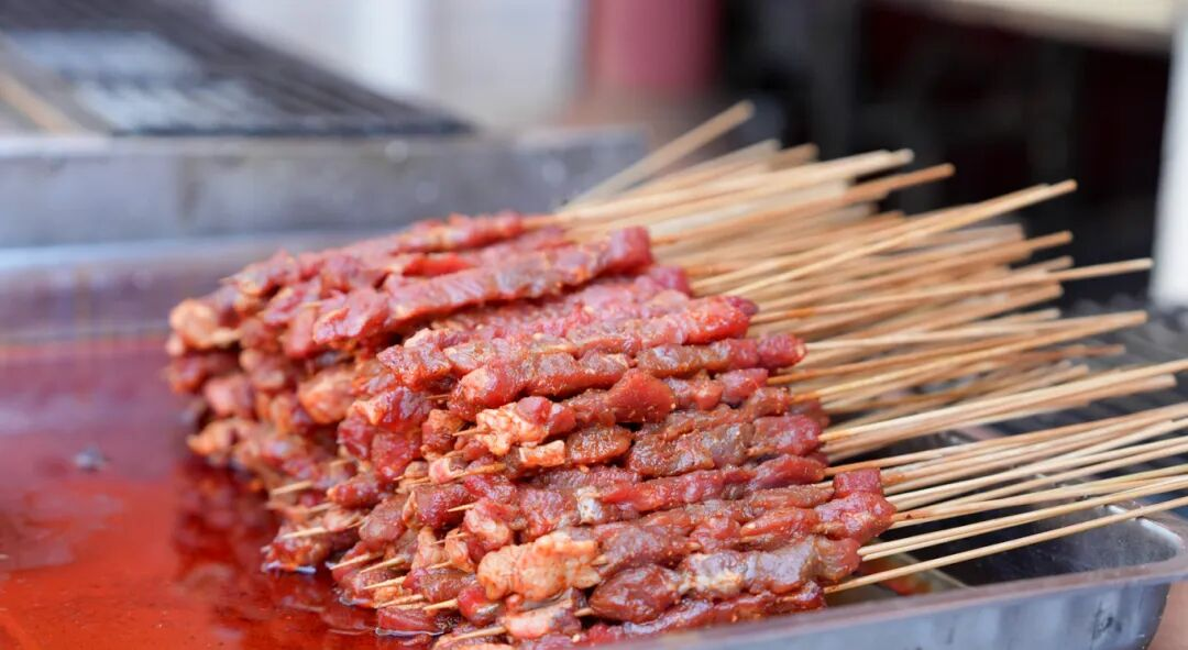 迤沙拉村：借“景”生金，村民的“农家饭”变成了“旅游饭”